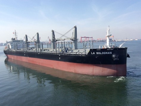 نمایی از کشتی فله بر بزرگ